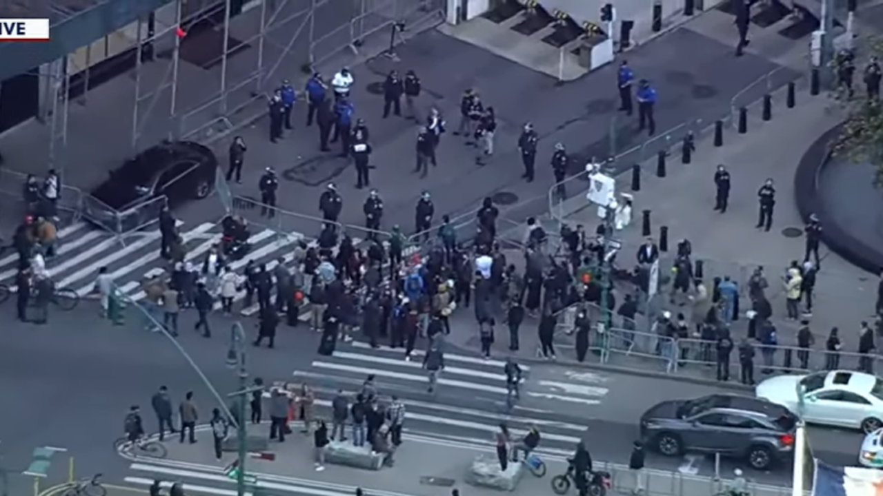 ICE raid in NYC near Chinatown today
