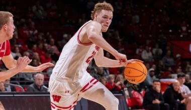 Five Things to Know: Badgers to take on Oklahoma in Bad Boy Mowers Series - Milwaukee