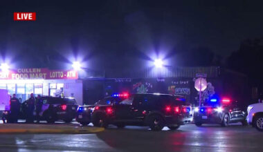2 women fatally hit by vehicle while fighting in the middle of the street in SE Houston