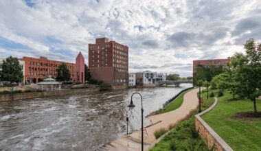 Chicago Suburb Aurora Was Ranked One of the Safest Cities in the U.S.