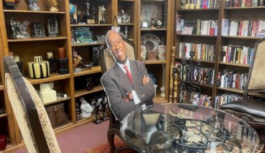 See items from Houston Mayor Sylvester Turner's estate sale