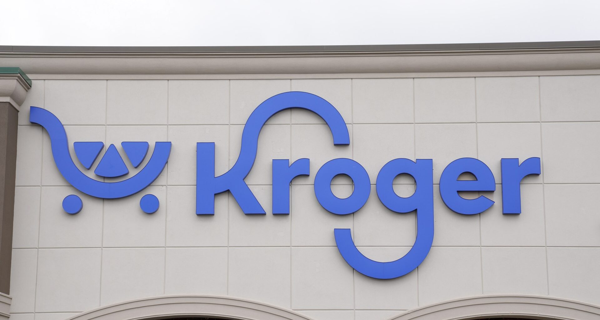 Kroger issues new checkout policy which will make it harder to pay for groceries