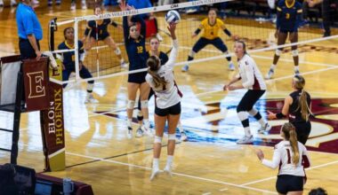 Phoenix Falls In Five-Setter To Aggies