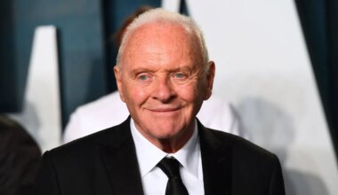 Anthony Hopkins reveals epiphany that ended his drinking 50 years ago