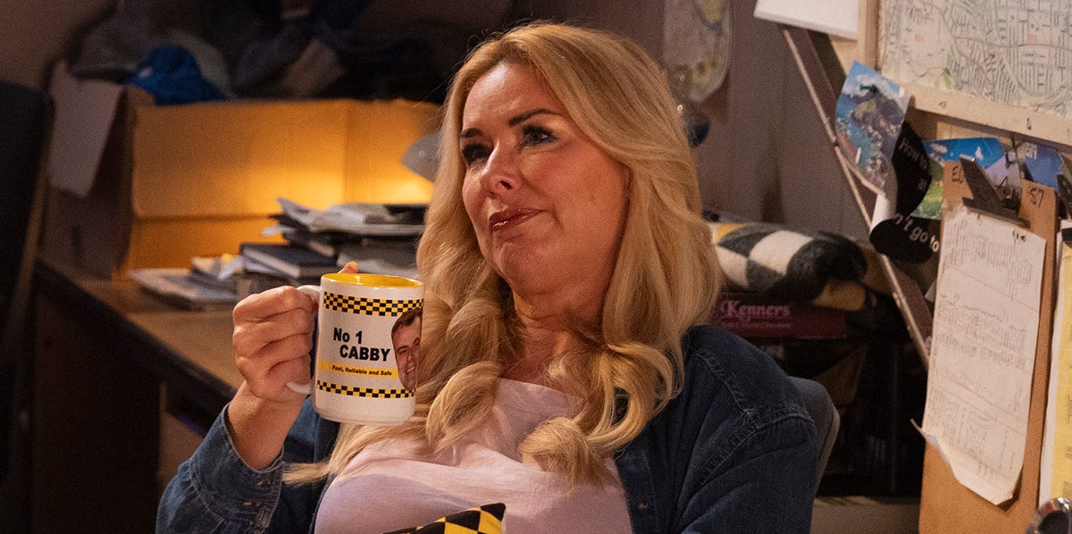 Coronation Street confirms full-on feud for Tracy and Cassie next week