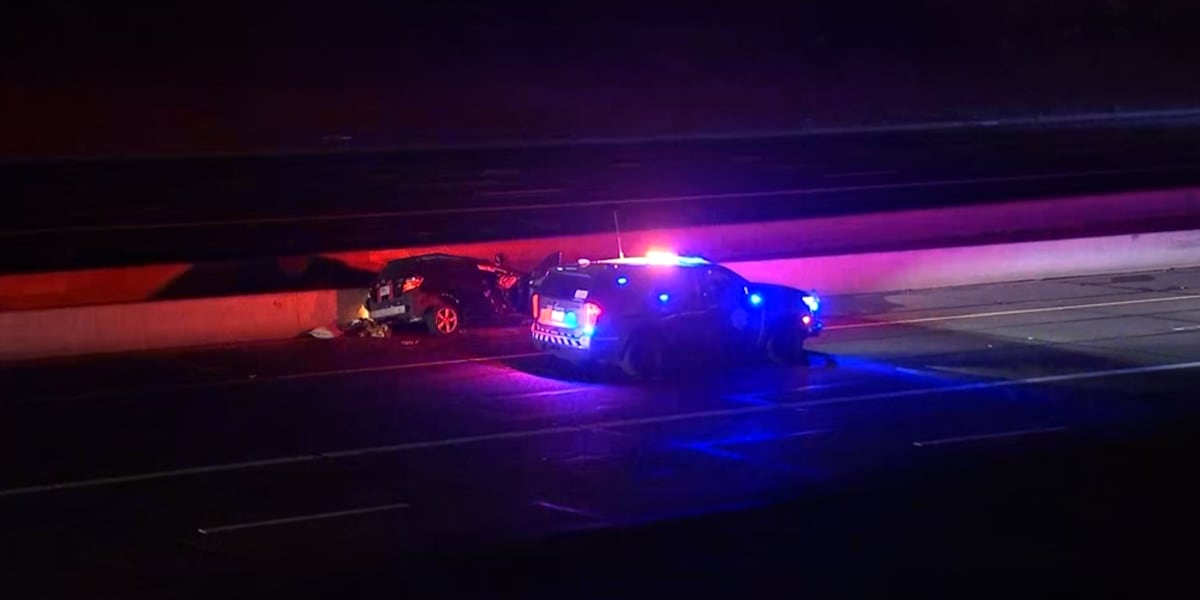 Deadly crash closes westbound I-10 near the Mini Stack in Phoenix