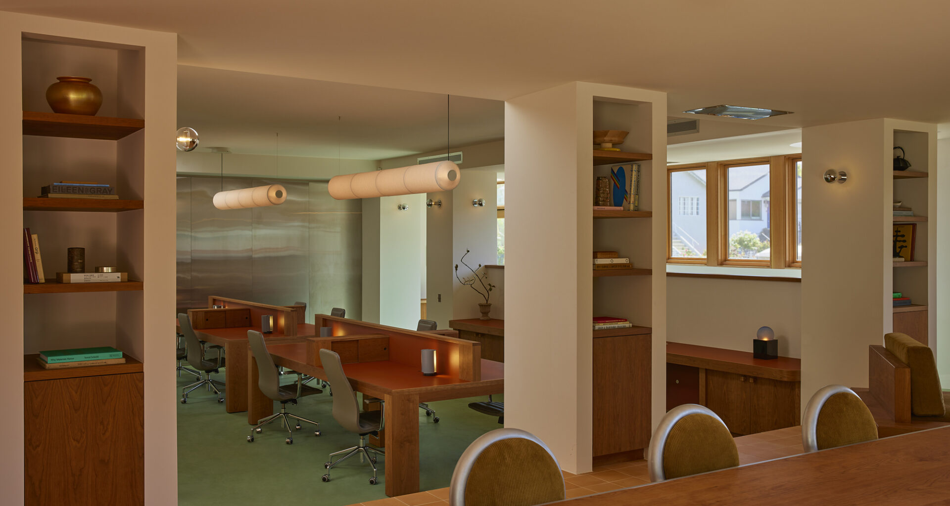 Day Job Office / 22RE