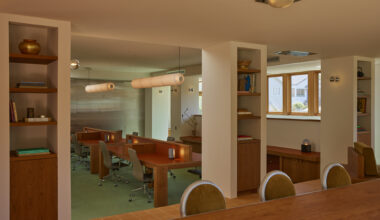 Day Job Office / 22RE