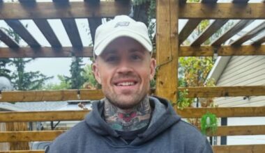 Saskatoon police tactical team officer fired after hot tub party now charged with assault