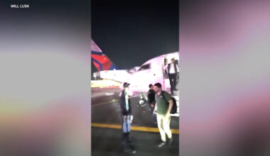 Delta regional jets collide at New York's LaGuardia Airport, injuring 1
