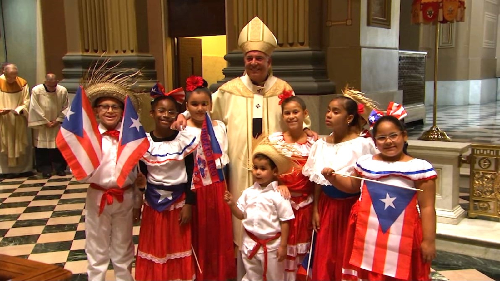 Archdiocese of Philadelphia embracing Hispanic and Latino Catholics