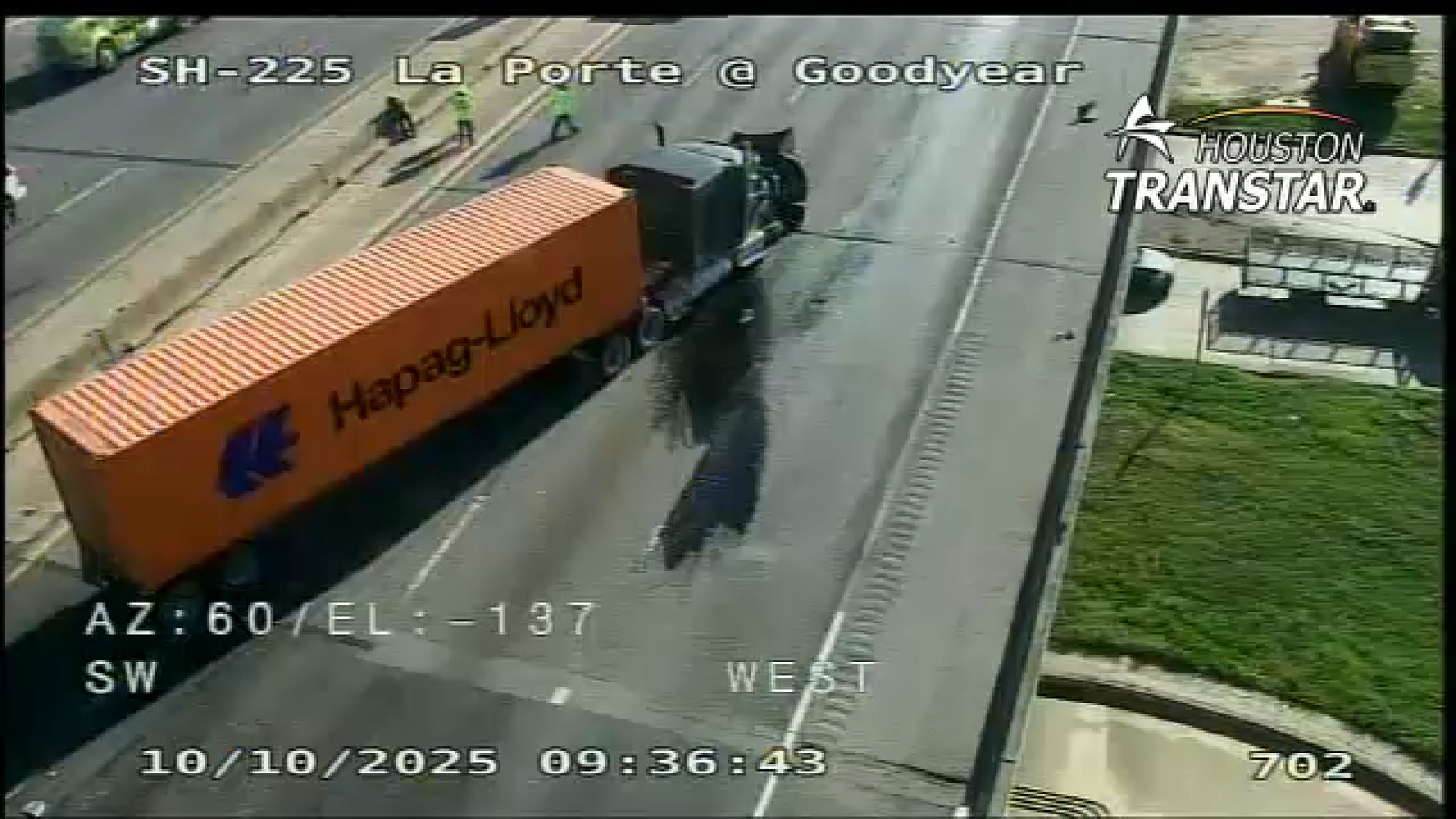 Highway 225 eastbound lanes shut down at Goodyear due to 18-wheeler crash