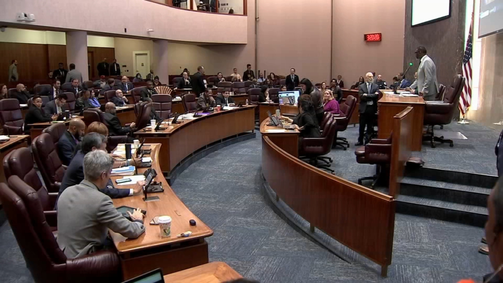 Chicago's oversight agencies fall short of mandatory budget floors, Better Government Association Policy finds