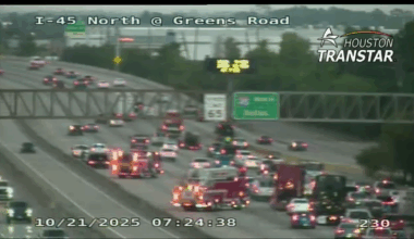 North Freeway traffic: 2 separate crashes on I-45 northbound causing delays for drivers near Mount Houston Road and Greens Road