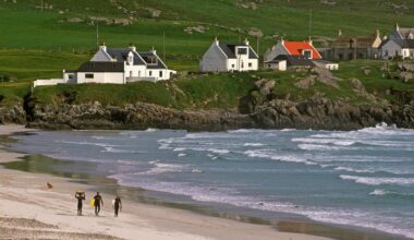 Major internet outage in Tiree after damage to subsea cable