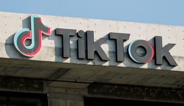 NYC sues social media giants for allegedly addicting children | Social Media News