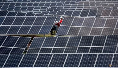 China's power paradox: Record renewables, continued coal