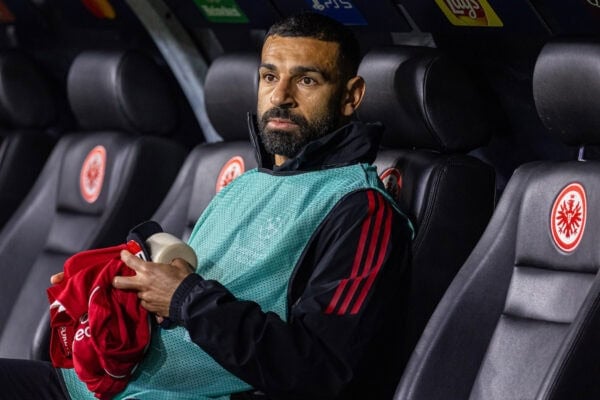 FRANKFURT, GERMANY - Wednesday, October 22, 2025: Liverpool substitute Mohamed Salah on the bench before the UEFA Champions League match between Eintracht Frankfurt and Liverpool FC at the Waldstadion. Liverpool won 5-1. (Photo by David Rawcliffe/Propaganda)