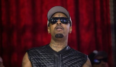 21 Savage Fans Guess Who He Thinks Is Being "Corny" Right Now