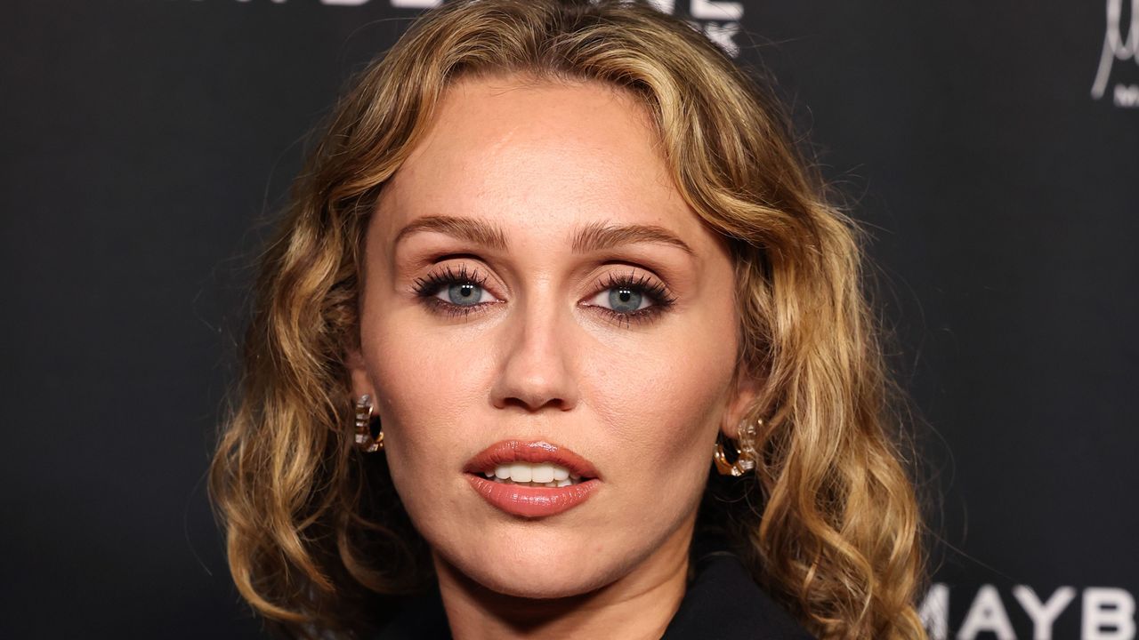 Miley Cyrus Takes the Plunge Into Power Suiting