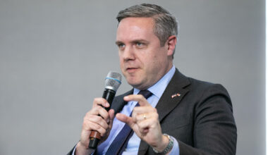 Shutdowns should not be used as policy leverage, Rep. Jeff Hurd says