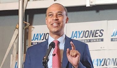 Virginia attorney general candidate Jay Jones under fire over resurfaced text messages suggesting Republican should get "bullets to the head"