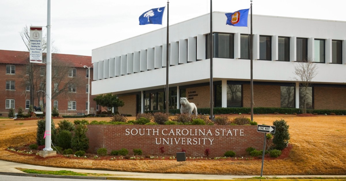 South Carolina State University lockdown continues after 2 shootings leave 1 dead