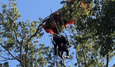 Instructor dies in Nashville skydiving incident; 2nd skydiver rescued from tree