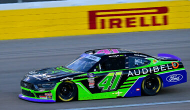 Mayer Finishes Top 10 at Las Vegas; Creed 11th in Round of 8 Opener