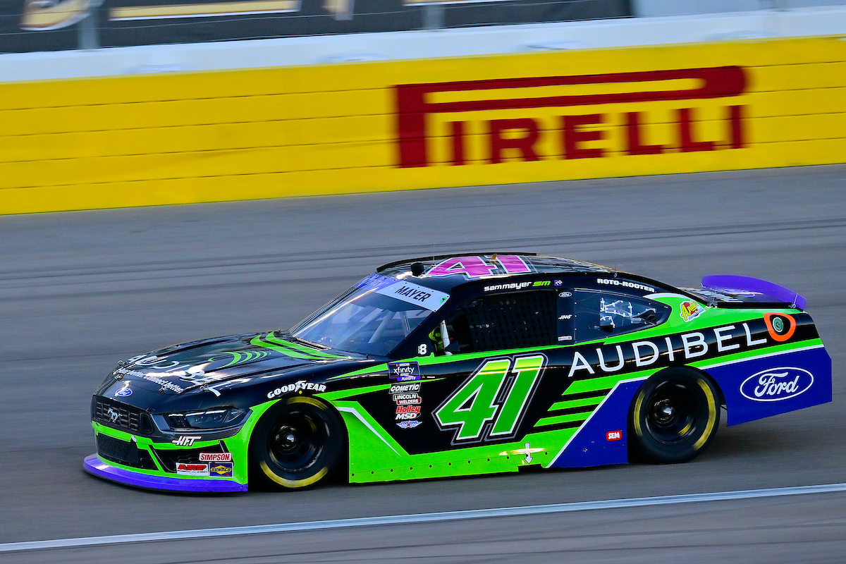 Mayer Finishes Top 10 at Las Vegas; Creed 11th in Round of 8 Opener