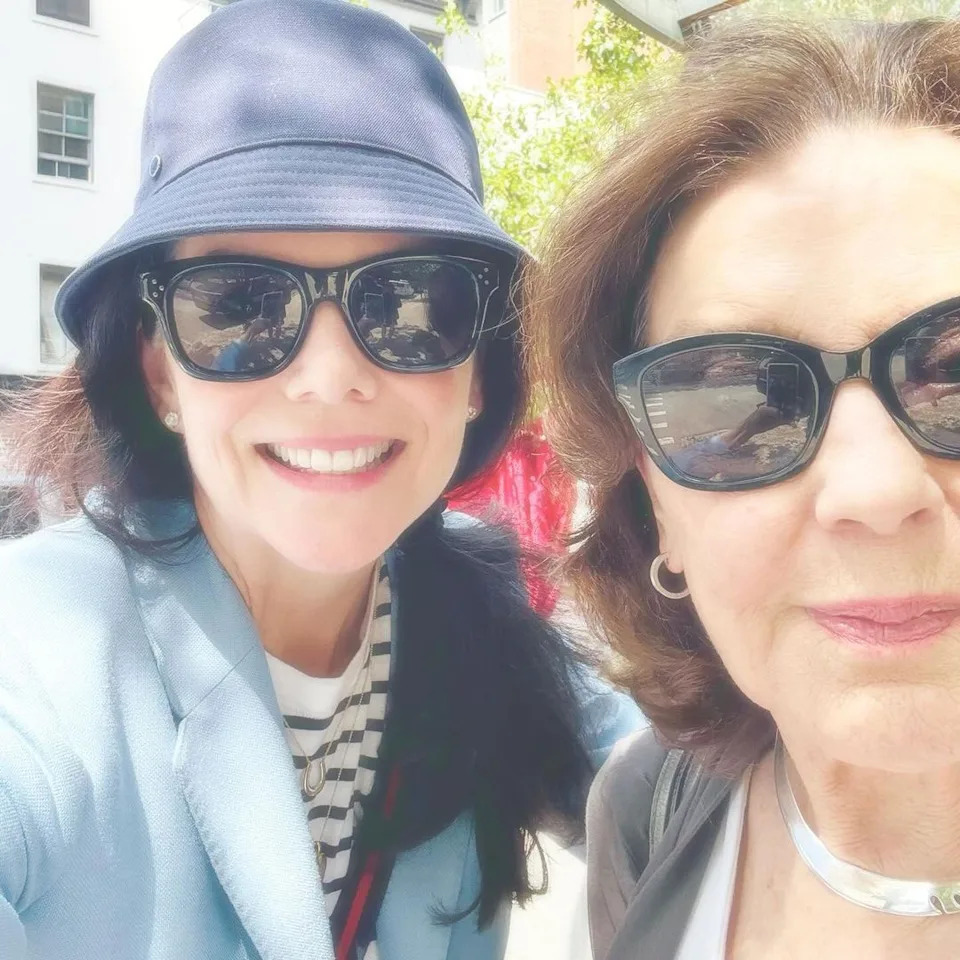 <p><em>Gilmore Girls</em></p>