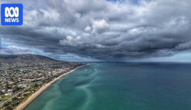 Spring rain on the horizon for Australia's weather as La Niña battles Antarctic warming