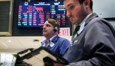 Tariffs and AI Spending in Focus as Traders Brace For Earnings
