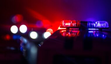 Phoenix shooting leaves man injured