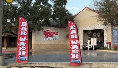 The Bubble Bath Car Wash first opened in San Antonio in 2008. (Andrew Creelman/Community Impact)
