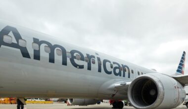 American Airline plane