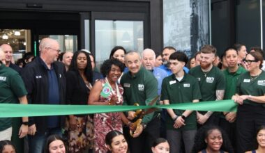 The store's Executive Director, Mario Trevino, and Live Oak Mayor Mary Dennis celebrated the store's grand opening Oct. 24. (Andrew Creelman/Community Impact)