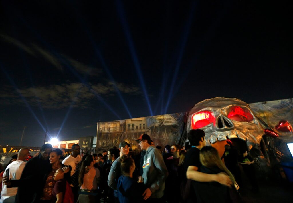 Cutting Edge Haunted House