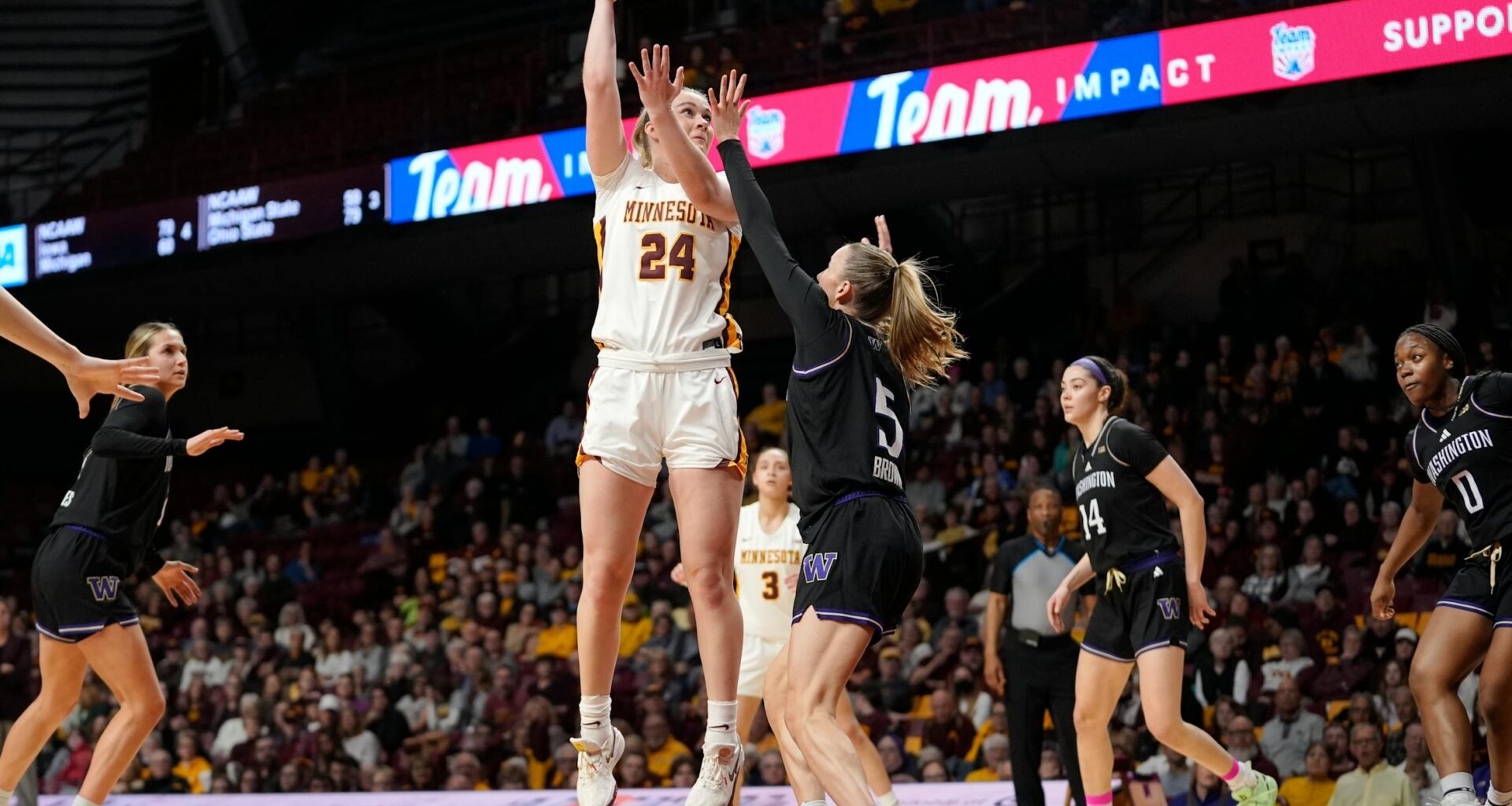 Gophers lose senior standout Mallory Heyer on eve of women’s college basketball season