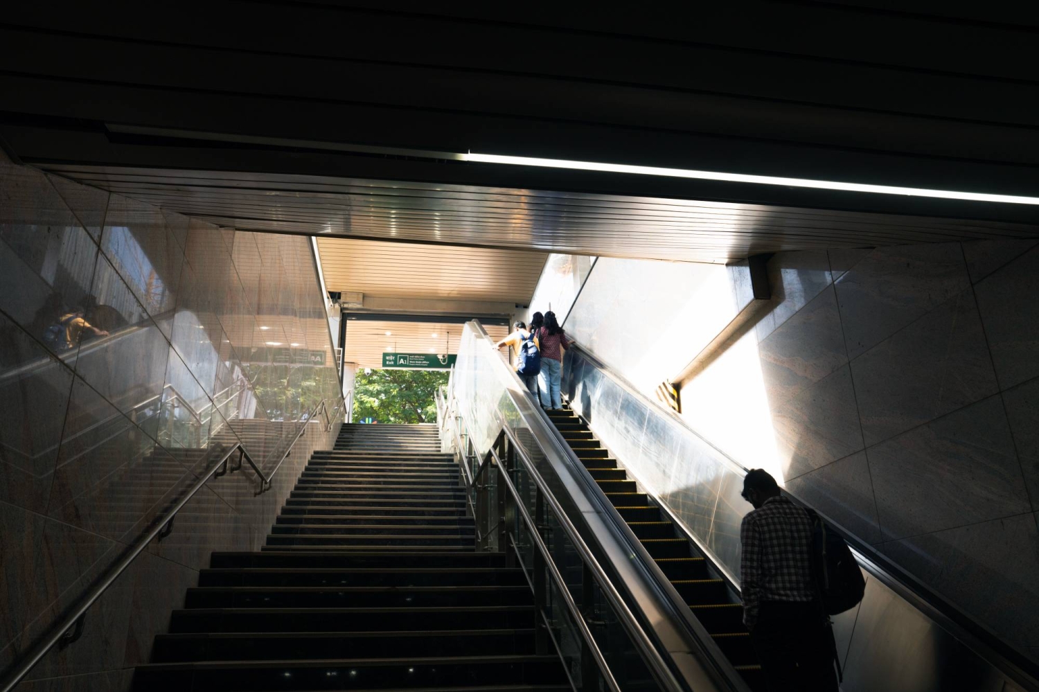 Grueling, low-paid human work behind generative AI curtain