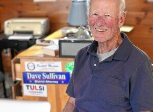 Keeping Score with Chip Ainsworth: MLB playoff woes — low scoring, camera invasion, and dugout interviews