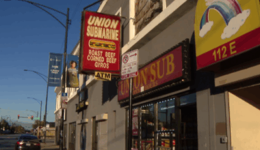 2 teens shot, wounded in Chicago's Bronzeville neighborhood