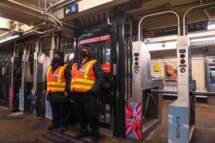 Fare evasion is not just a problem in NYC. Here's how other American cities are tackling it. 2 subway gate