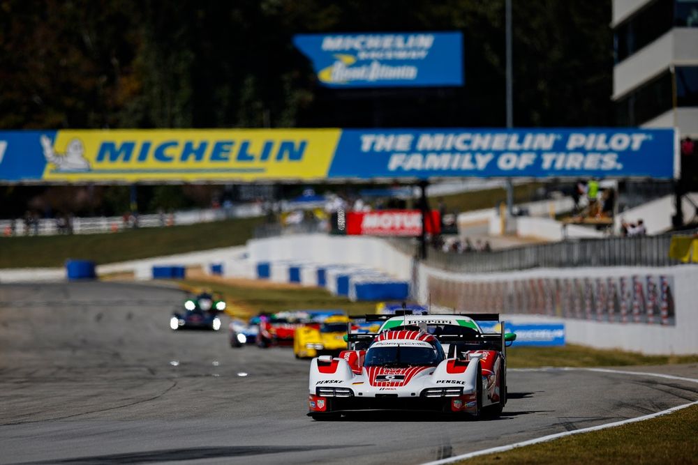 #6 Porsche Penske Motorsport Porsche 963: Mathieu Jaminet, Matt Campbell, Julien Andlauer