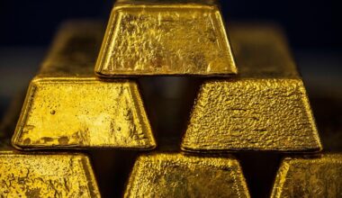 Gold Slumps Most in Four Years as Record-Breaking Rally Cools