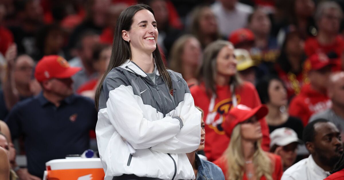 Caitlin Clark shows true colours with treatment of WNBA veteran | NBA | Sport