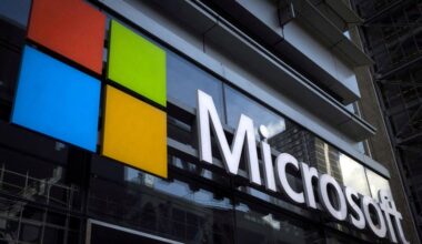 Microsoft's massive AI spending draws investor concerns as cloud business booms
