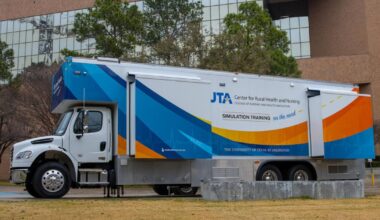 UTA Mobile Simulation Lab not yet deployed, runs on-campus pilot simulation | Campus