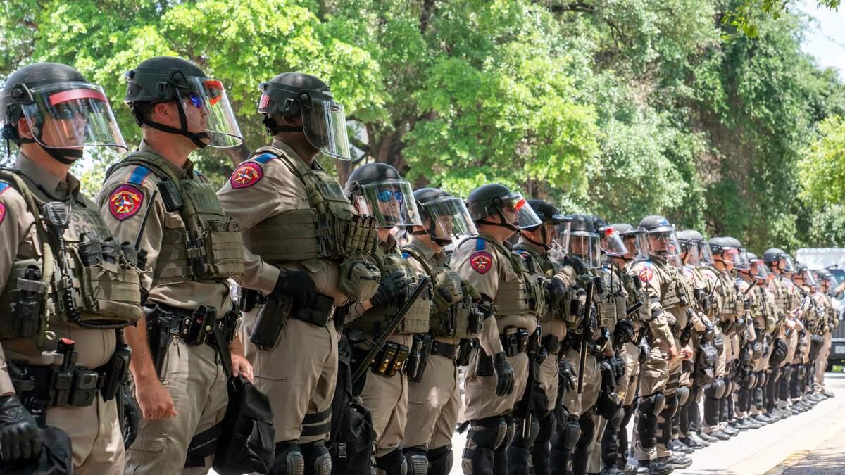 Abbott Orders Texas DPS Deployment Ahead of No-Kings Protests This Weekend | News Radio 1200 WOAI
