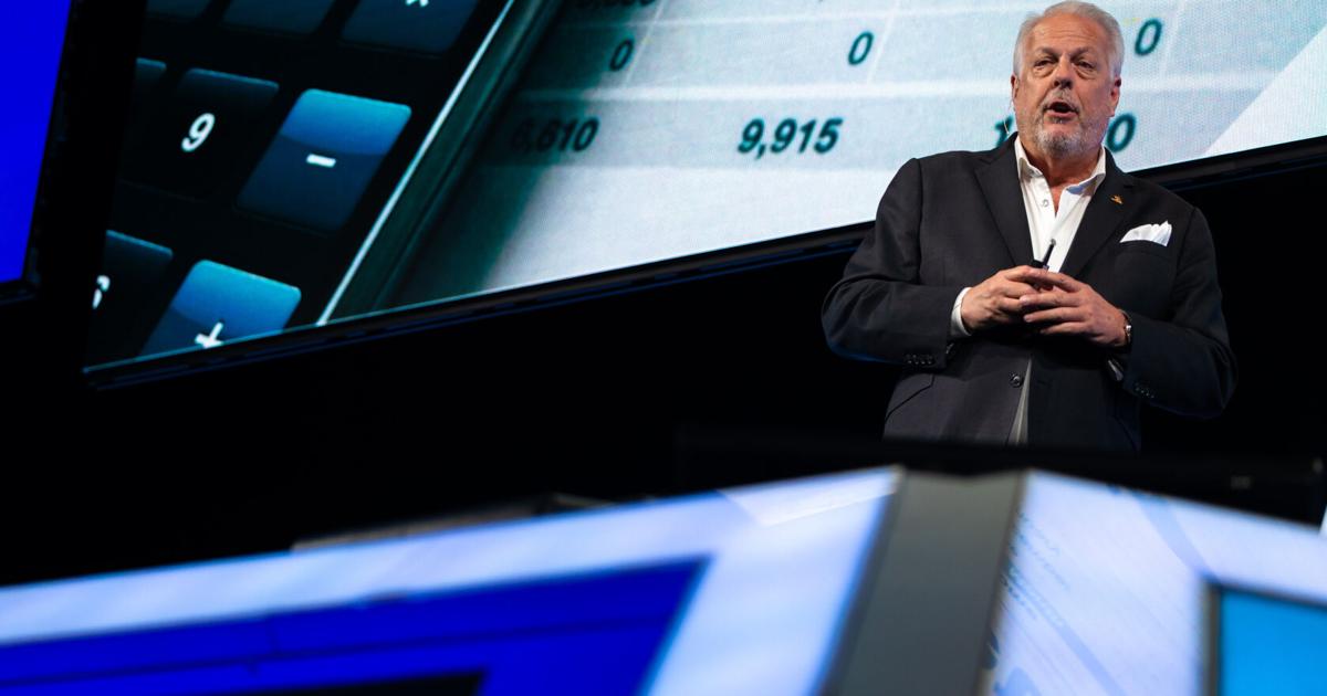 Arlington Mayor Jim Ross discusses events, economy, budget in State of the City Address | City